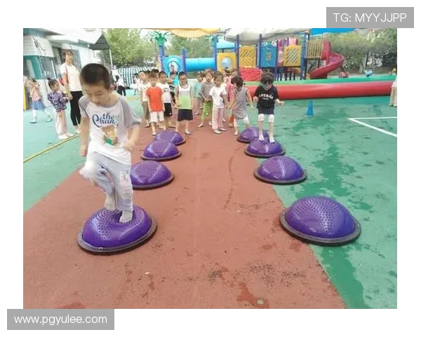 翻滚的球球直播:欢乐弹跳大冒险开启